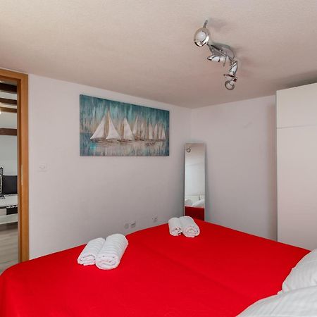 Old Town Charming Nest Apartment Дубровник Стая снимка