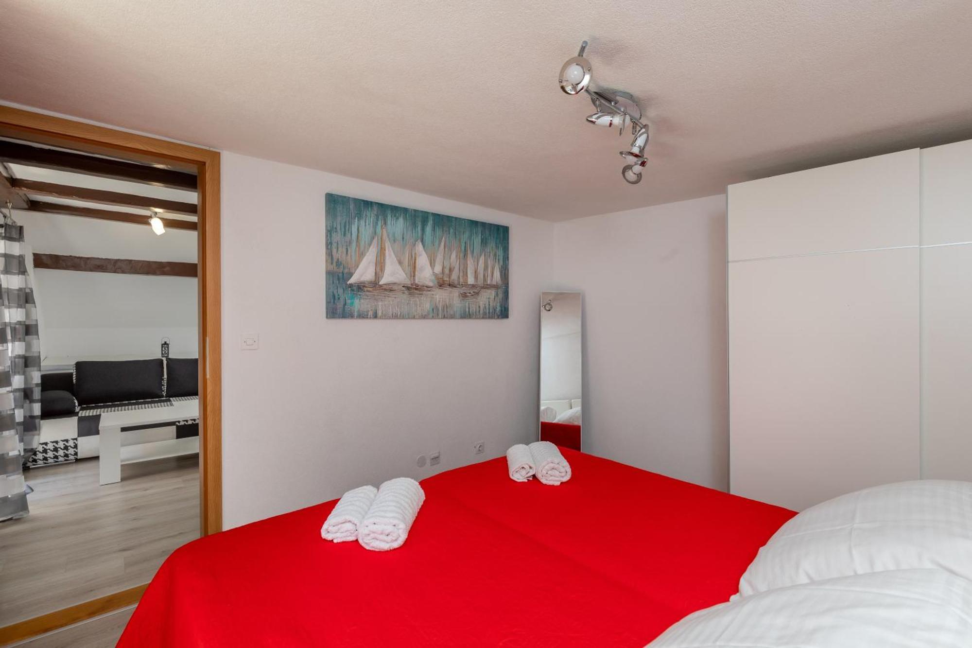 Old Town Charming Nest Apartment Дубровник Стая снимка